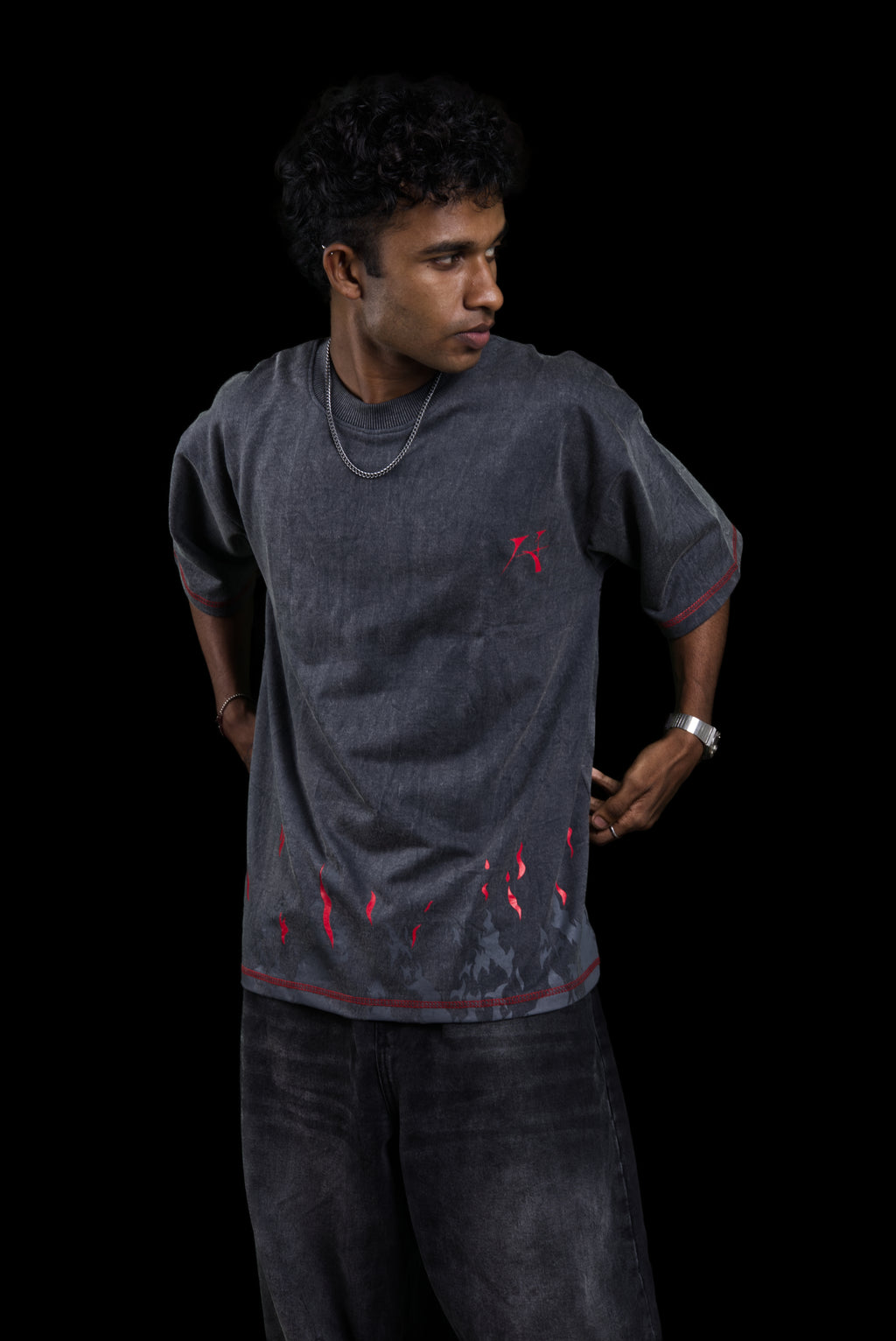 MIGHT GUY RED BEAST OVERSIZED T-SHIRT