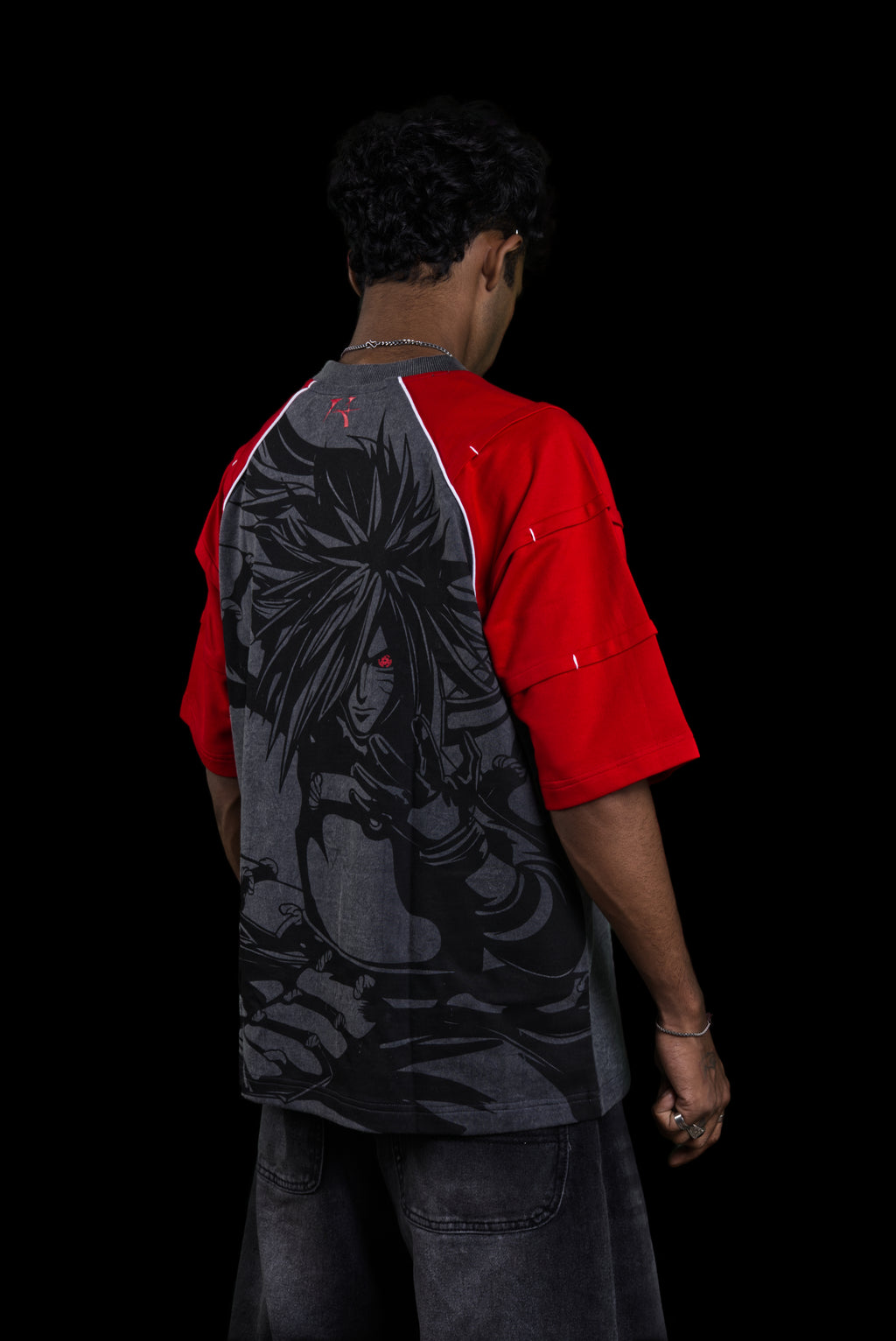 MADARA OVERSIZED T-SHIRT
