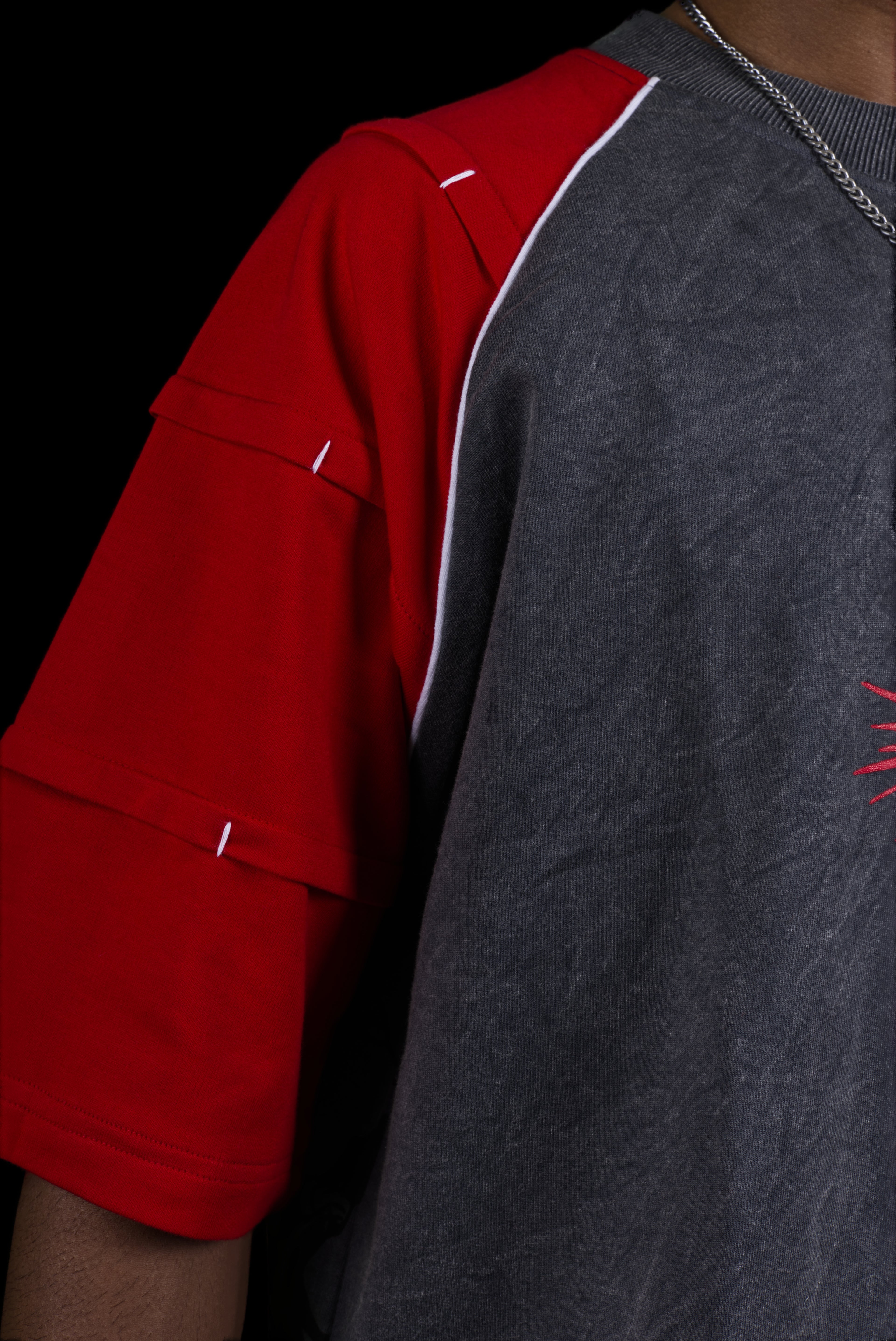 MADARA OVERSIZED T-SHIRT